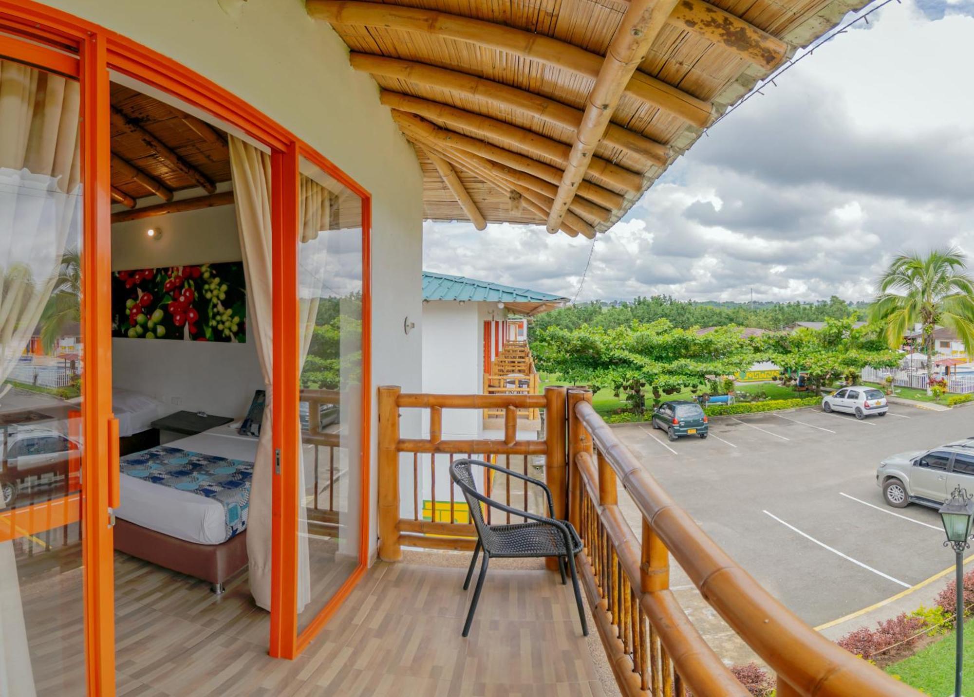 Hotel Campestre La Aldea Montenegro Exterior photo